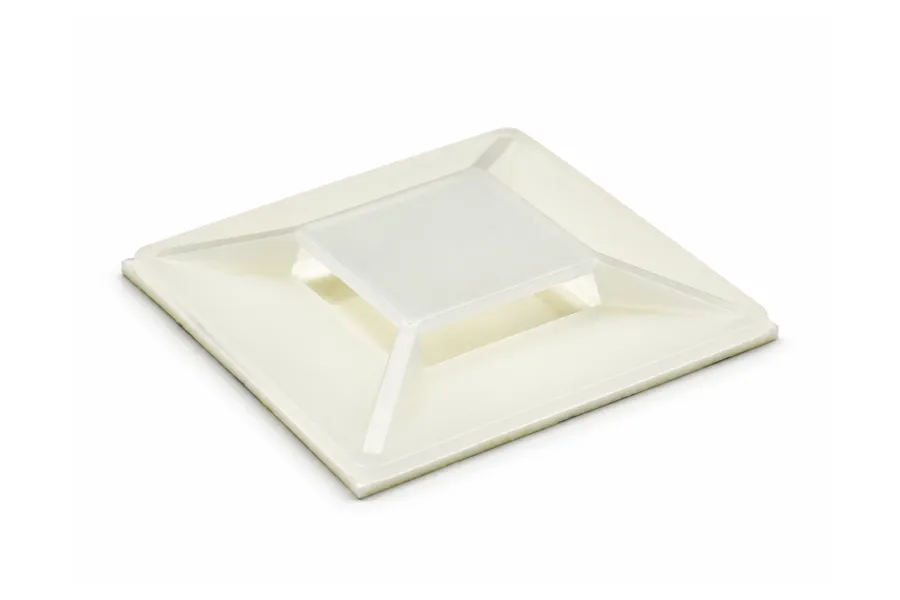 Basetta adesiva bidirezionale 50 x 50 mm in PA 6.6 naturale per fascette fino a 19 mm, codice 1150